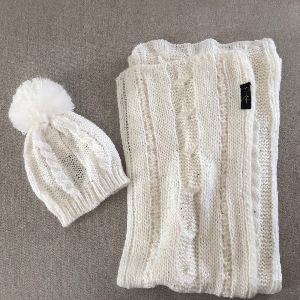 Beanie & scarf set